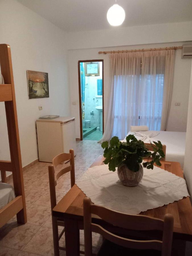 Irini'S Guesthouse Κηπαρό Εξωτερικό φωτογραφία